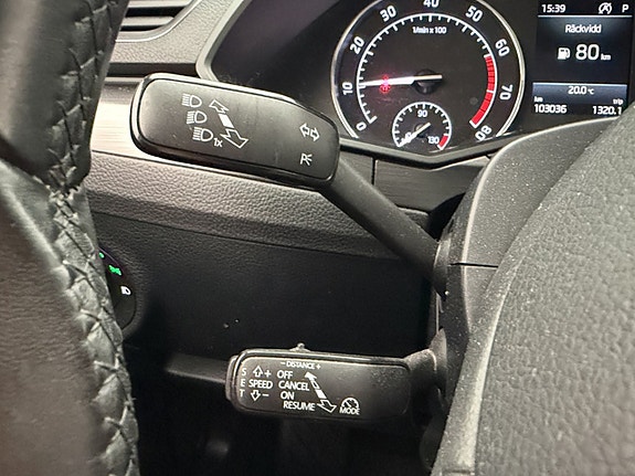 Skoda Superb 15 of 30