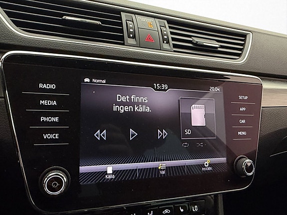 Skoda Superb 22 of 30