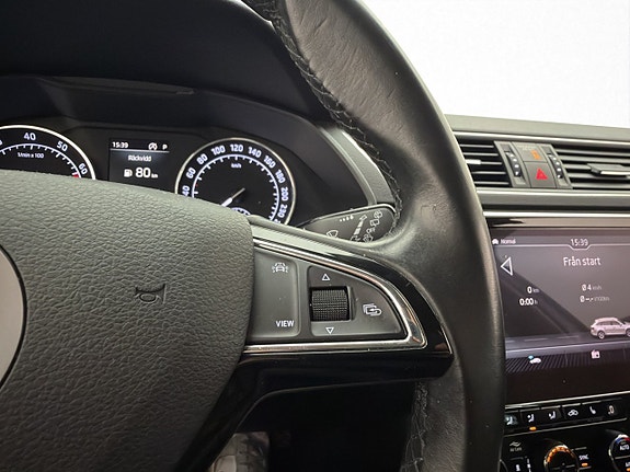 Skoda Superb 18 of 30