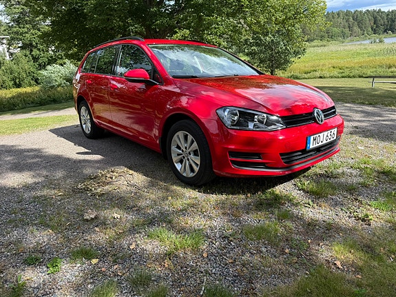 Volkswagen Golf VII 2 of 5