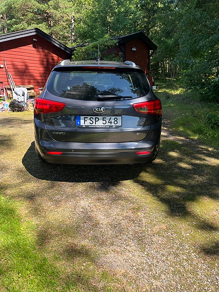 Kia Ceed 3 of 5