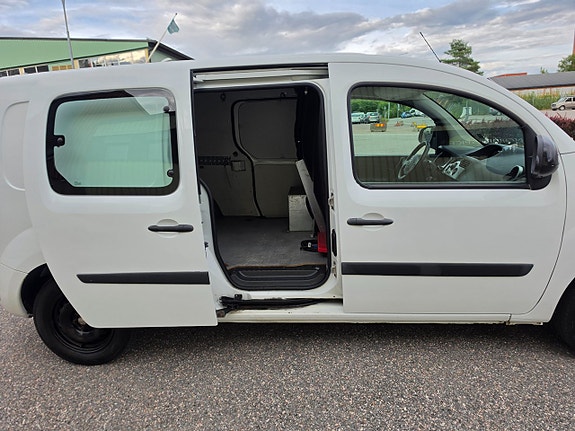 Renault Kangoo Express 11 of 29