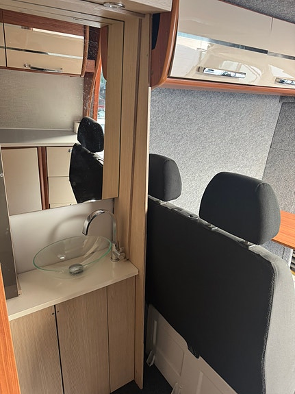 Mercedes-Benz Sprinter 5 of 5