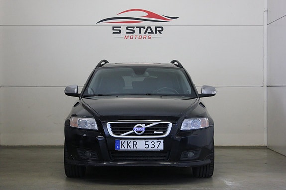 Volvo V50 3 of 14