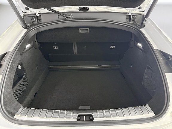 Polestar 4 11 of 11
