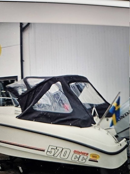 Micore 570 CC Offshore -19 Honda BF 100 Båtvagn 9 of 11