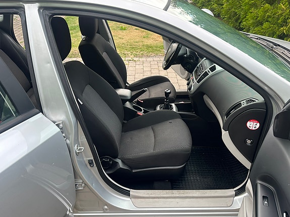 Kia Ceed 7 of 22