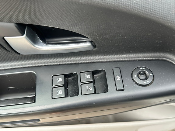 Kia Ceed 17 of 22