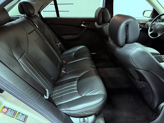 Mercedes-Benz S55 7 of 20