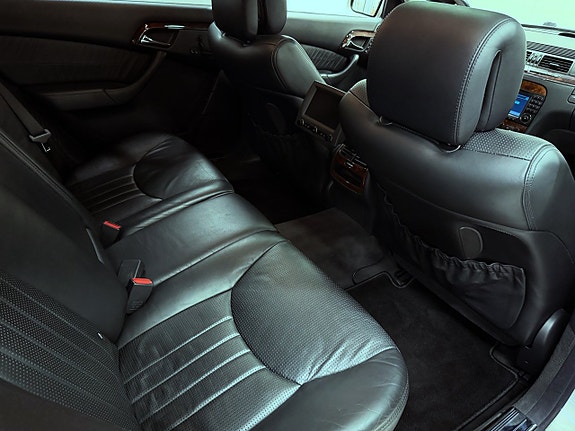 Mercedes-Benz S55 12 of 20