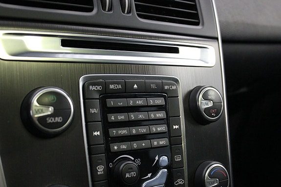 Volvo XC60 23 of 23