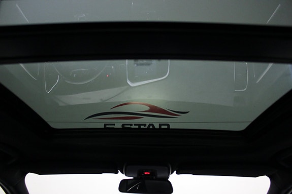 Volvo XC60 14 of 23