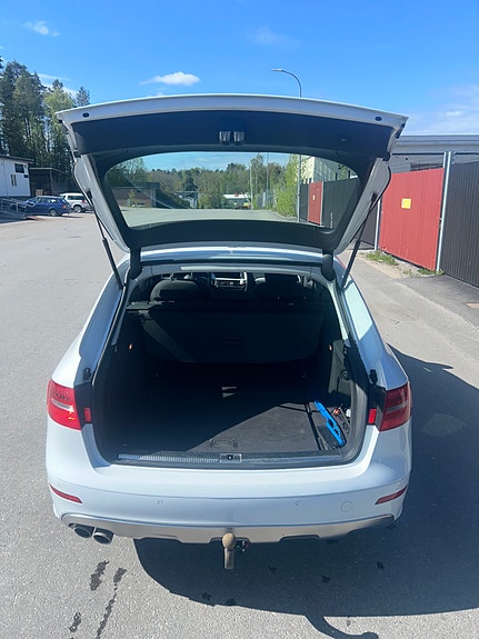Audi A4 allroad 5 of 12