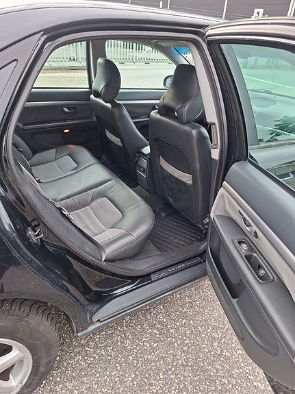 Volvo S80 5 of 5