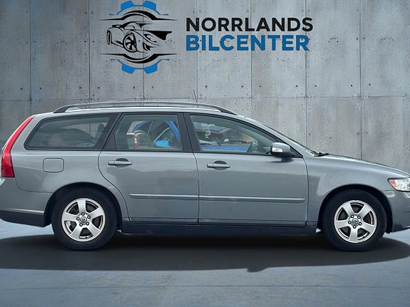 Volvo V50 5 of 5