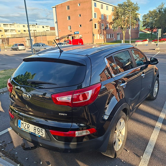 Kia Sportage 3 of 5