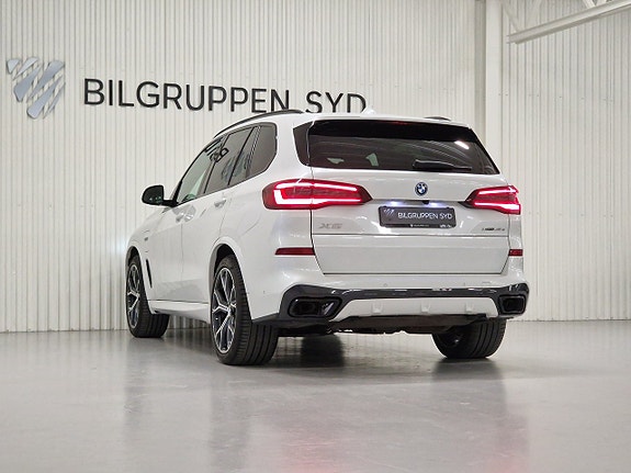 BMW X5 8 of 25