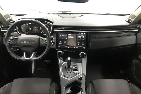 Lynk & Co 01 11 of 27