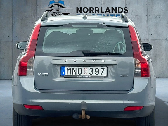 Volvo V50 11 of 13