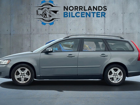 Volvo V50 10 of 13