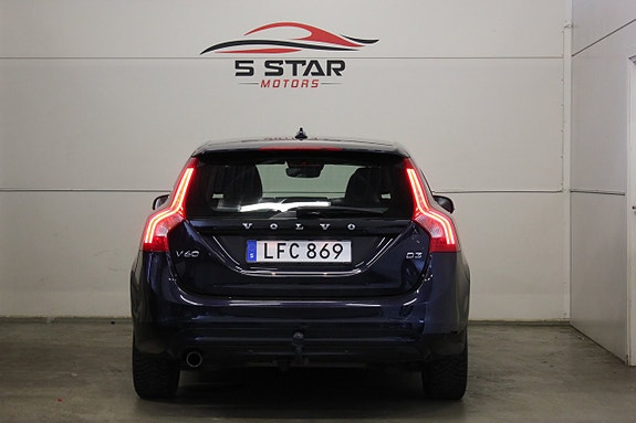 Volvo V60 7 of 22