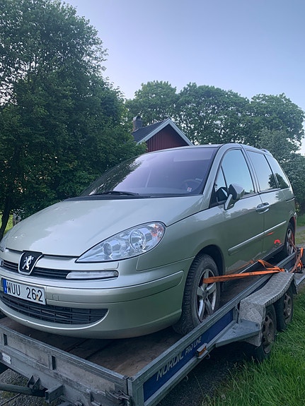 Peugeot 807 2 of 5