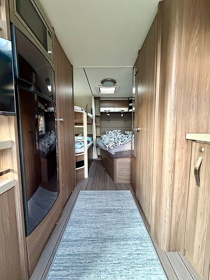 Knaus Südwind 590 UK // Mover & Lufttält 7 of 12