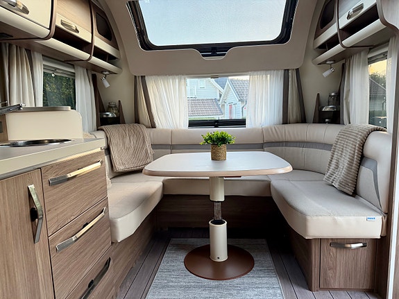 Knaus Südwind 590 UK // Mover & Lufttält 5 of 12