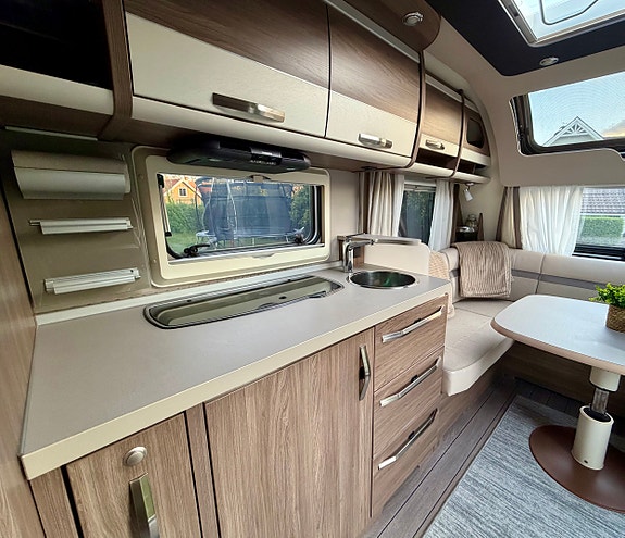 Knaus Südwind 590 UK // Mover & Lufttält 9 of 12