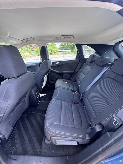 Ford Kuga 8 of 9