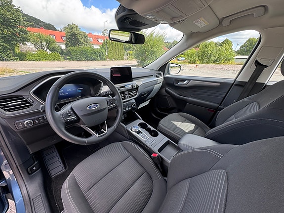 Ford Kuga 7 of 9