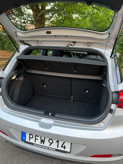 Hyundai i20 8 of 8