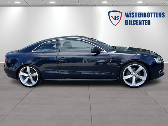 Audi A5 2 of 5
