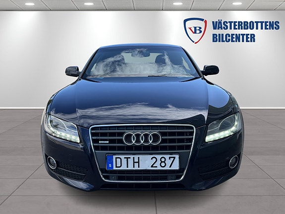 Audi A5 4 of 5