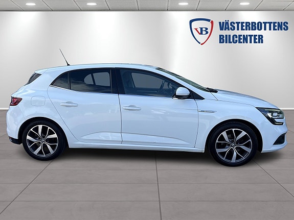 Renault Megane 2 of 11