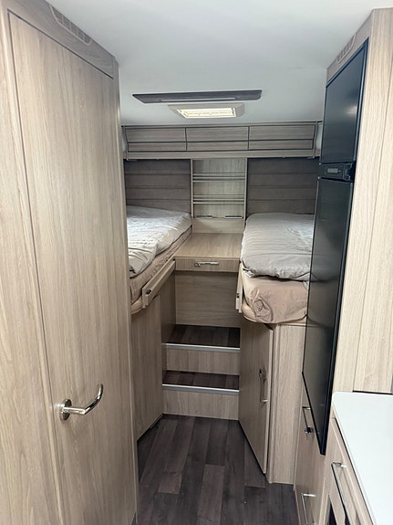 Kabe Travel Master Classic 740 LGB 6 of 10