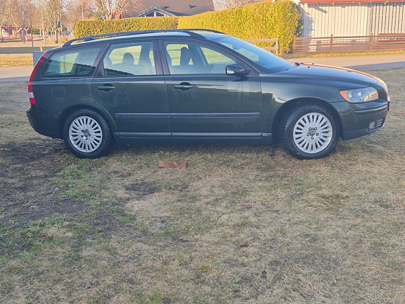 Volvo V50 4 of 4