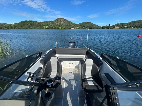 Nyservad Husky R7 2020 200hk Yamaha HÖSTPRIS 6 of 8
