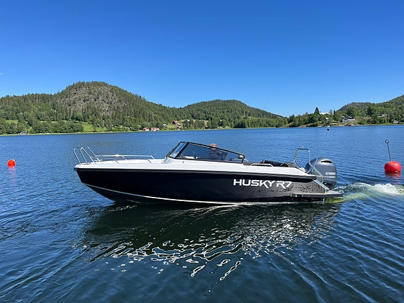 Nyservad Husky R7 2020 200hk Yamaha HÖSTPRIS 2 of 8