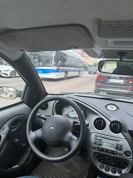 Ford Ka 3 of 5