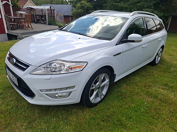 Ford Mondeo 3 of 5