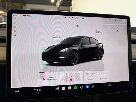 Tesla Model Y 12 of 14