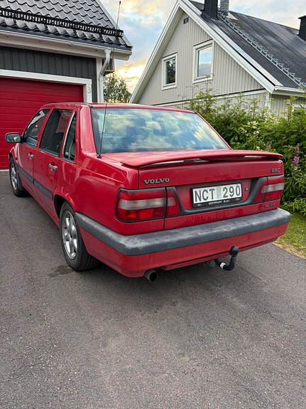 Volvo 850 2 of 2