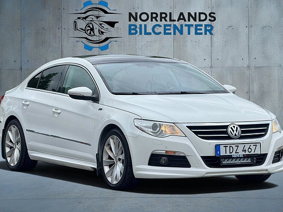 Volkswagen Passat CC 2 of 5