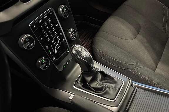 Volvo V40 21 of 23