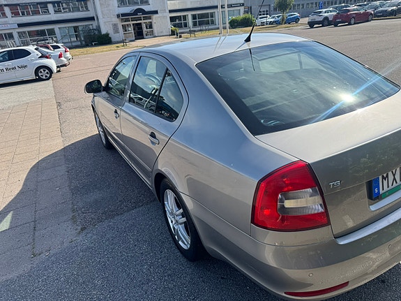 Skoda Octavia 7 of 10