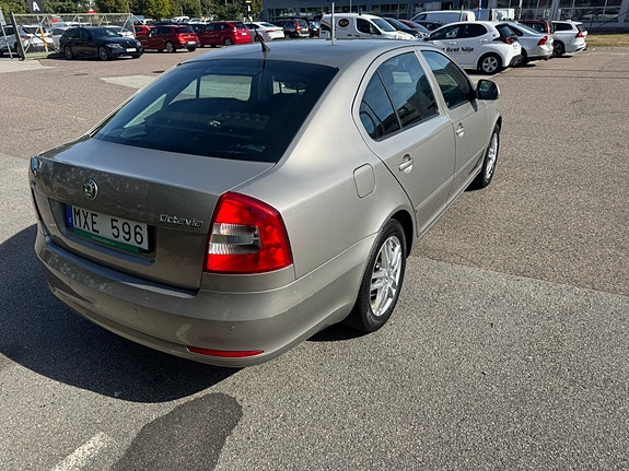 Skoda Octavia 8 of 10