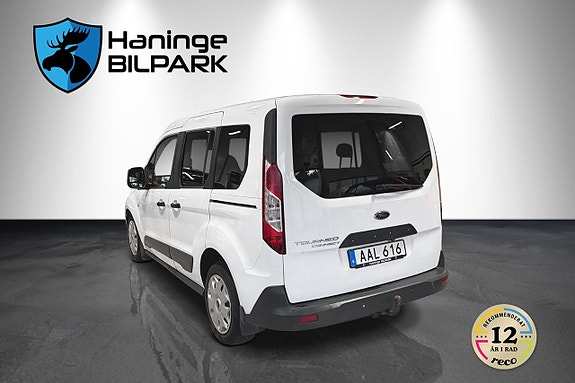 Ford Connect Tourneo 8 of 26