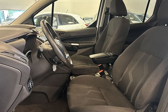 Ford Connect Tourneo 10 of 26