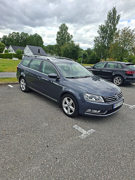 Volkswagen Passat 3 of 11